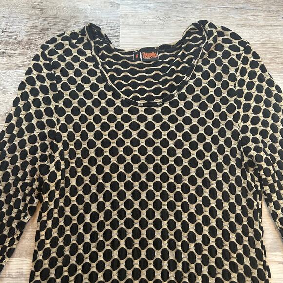 Tianello Laggenlook Dot Tunic Top M Black Tan Textured Knit Asymmetrical Hem - Picture 3 of 10